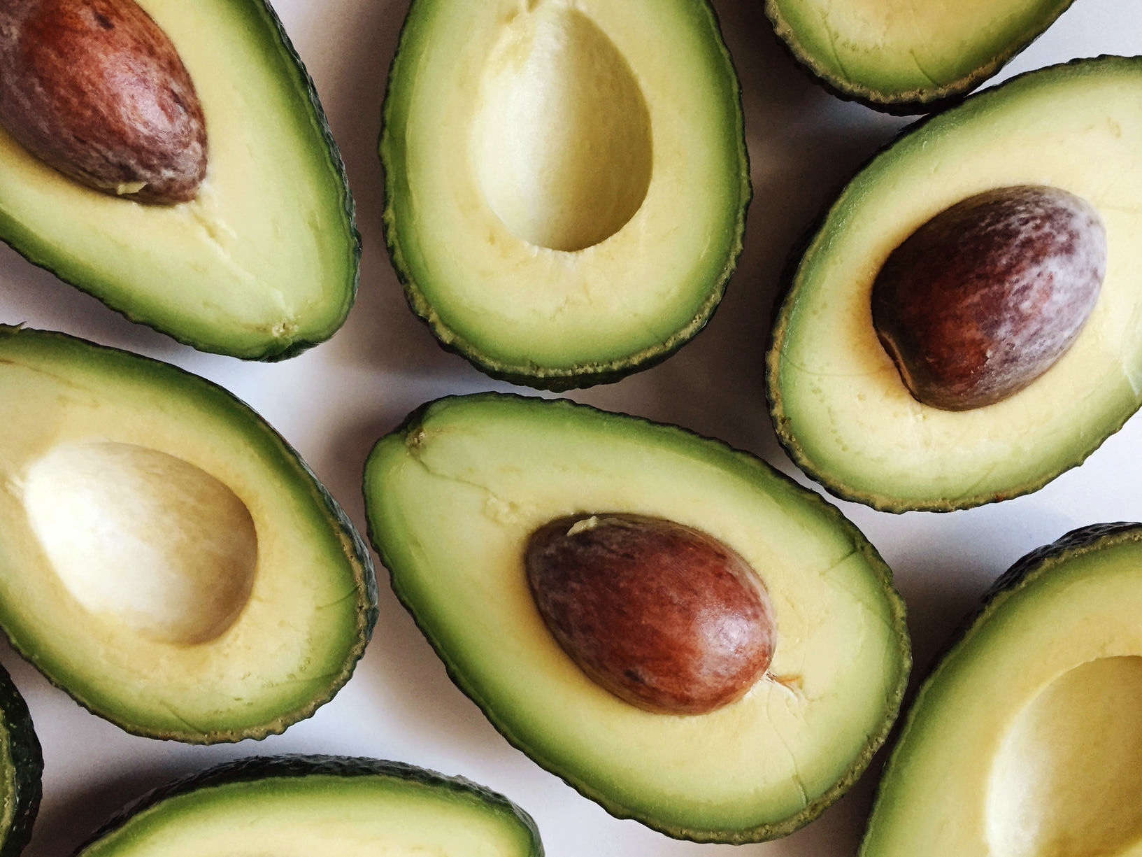 The 7 Health Benefits of Avocados and Ideal Daily Consumption