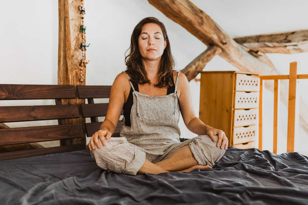 Feeling Anxious? Several Simple Ways To Calm Your Senses In 3 Minutes Or Less