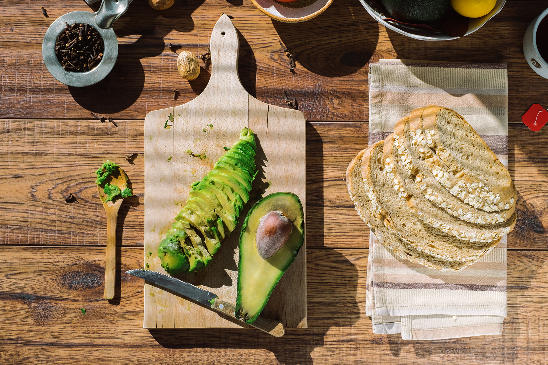The Essential Guide to Dietary Fats: Top 10 Healthy Choices and What to Limit